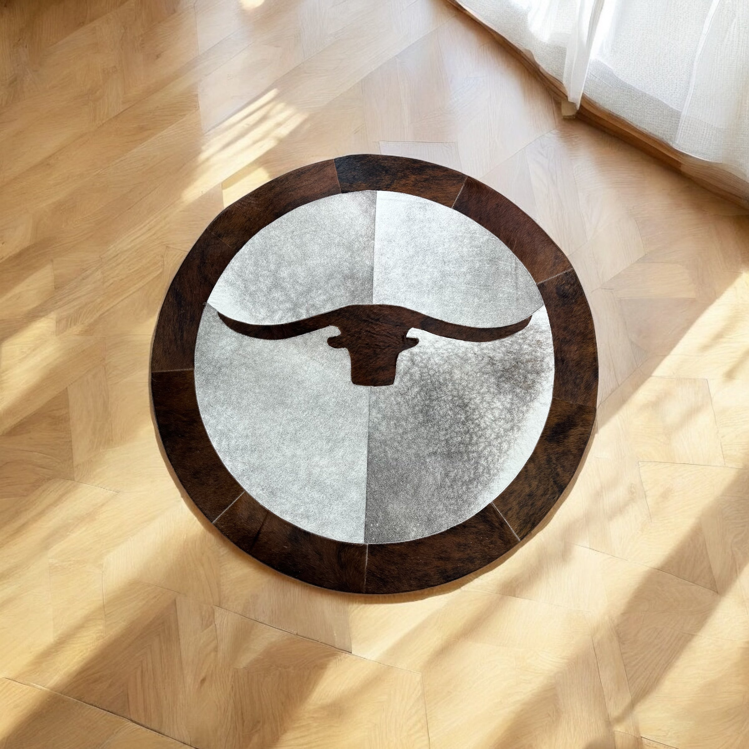 Round Longhorn Cowhide Rug – Brown White Patchwork Round Carpet