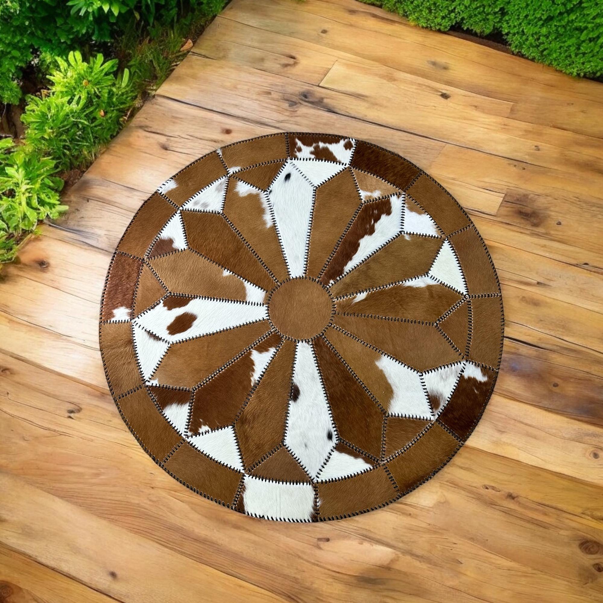 Round Geometric Cowhide Rug – Brown and White Patchwork Leather Circle Carpet, Handmade Genuine Cowhide Area Rug for Living Room