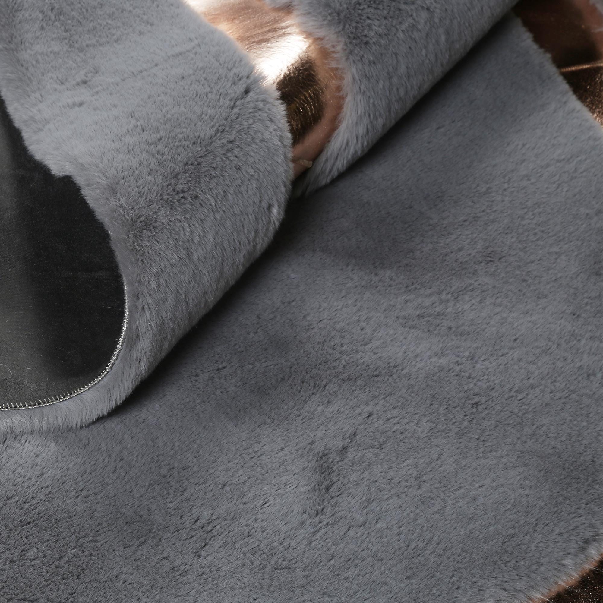 Gray & Rose Gold Frame Plush Rug, Handmade Oval Carpet