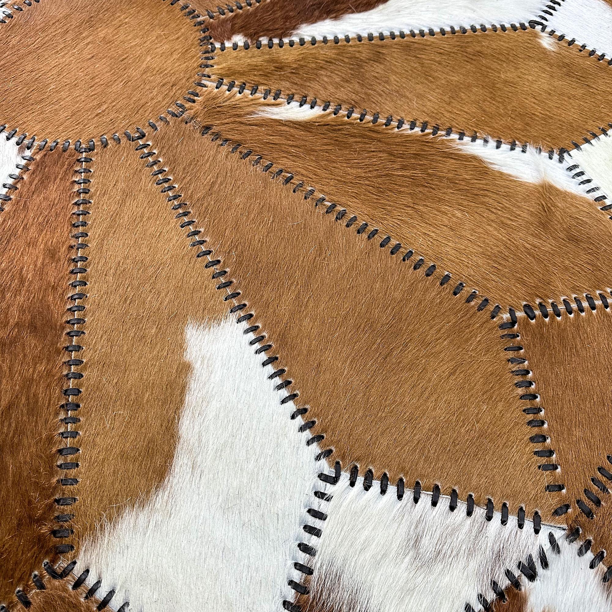 Round Geometric Cowhide Rug – Brown and White Patchwork Leather Circle Carpet, Handmade Genuine Cowhide Area Rug for Living Room
