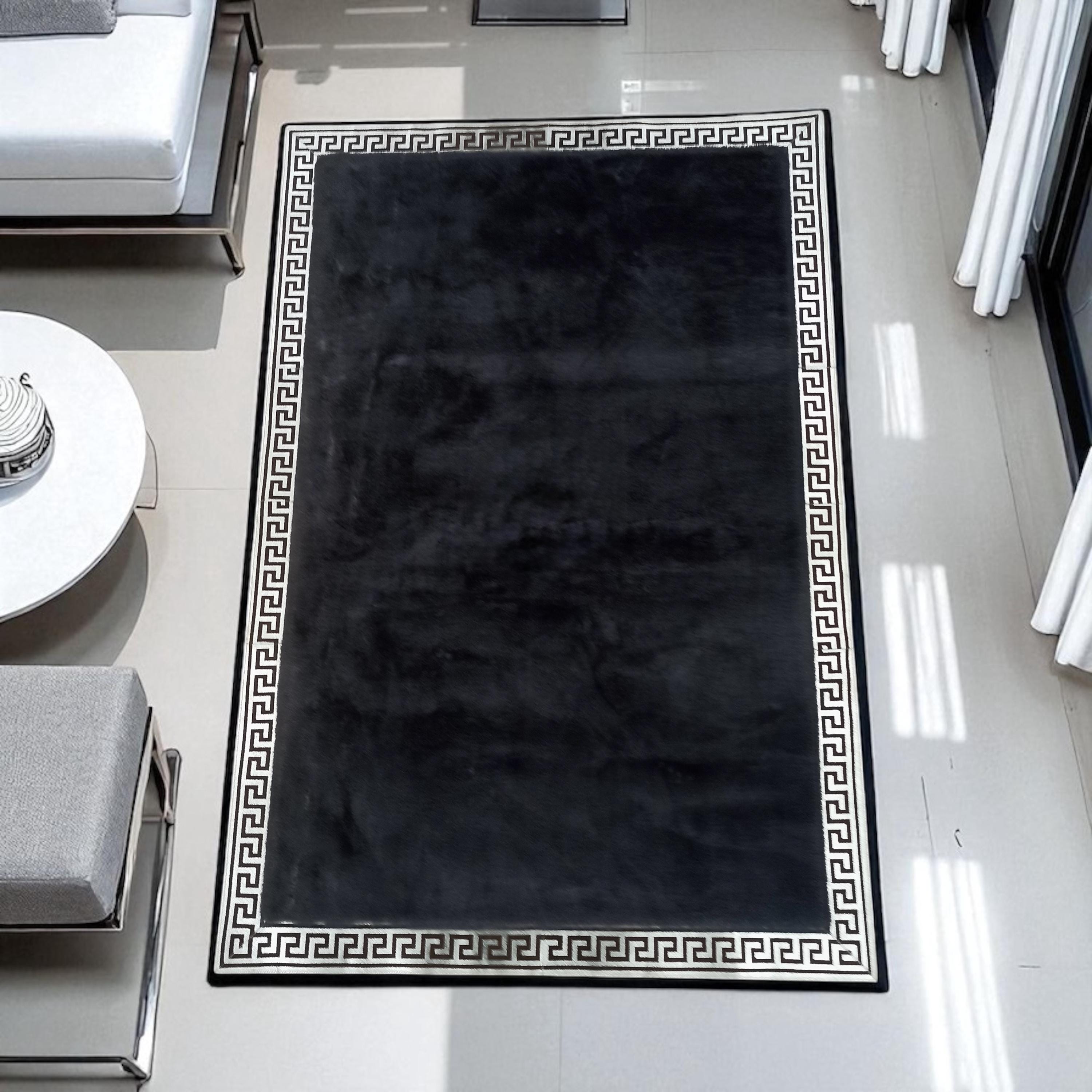 Black Greek Key Border Plush Rug
