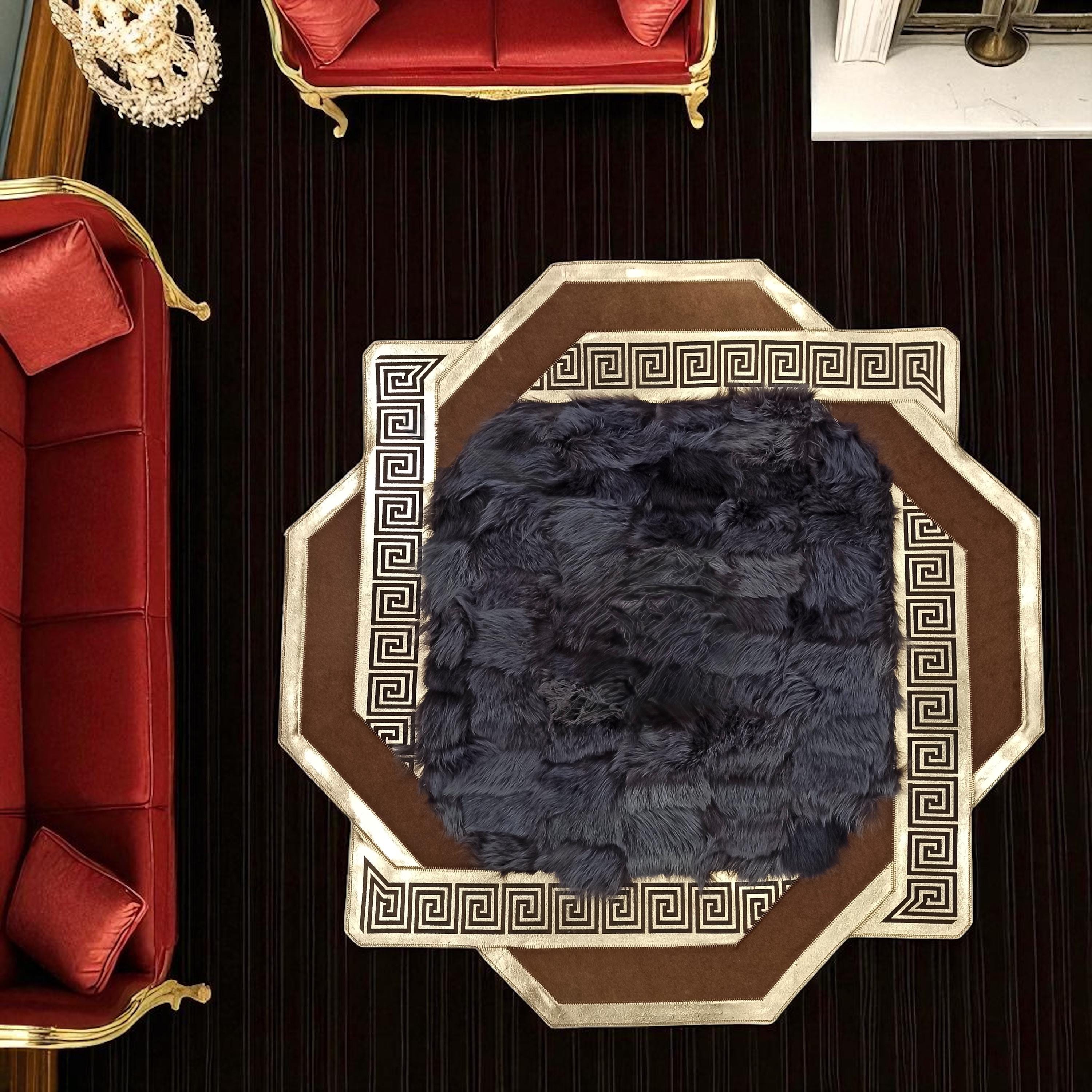 Tuscan Fur Rug with Greek Border