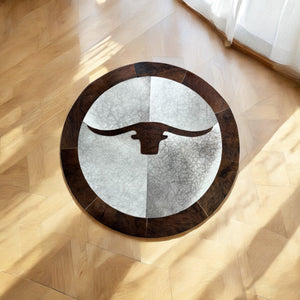 Round cowhide longhorn rug